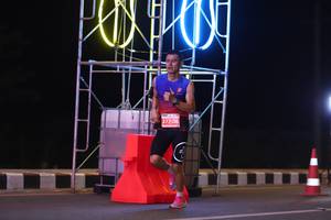 BIB: 27706
                            <button type="button" onclick="openModal(13739093)" class="btn btn-primary btn-sm float-right btn-popup" data-toggle="modal" data-target=".modal-high-quality">
                        <i class="fas fa-shopping-cart"></i> Add to Cart
                    </button>
                                            <button type="button" onclick="isThisMe(13739093, true)" class="btn btn-success btn-sm float-right btn-popup btn-isme hidden" data-toggle="tooltip" data-placement="bottom" title="นี่คือรูปของคุณใช่ไหม คลิกที่นี่เพื่อเอาเข้าอัลบั้ม">
                        <i class="fas fa-plus"></i> Add to album
                    </button>
                    <button type="button" onclick="isThisMe(13739093, false)" class="btn btn-warning btn-sm float-right btn-popup btn-isnotme hidden">
                        <i class="fas fa-ban"></i> Remove from album
                    </button>