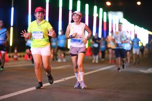 BIB: 11108, 10118
                            <button type="button" onclick="openModal(14943532)" class="btn btn-primary btn-sm float-right btn-popup" data-toggle="modal" data-target=".modal-high-quality">
                        <i class="fas fa-shopping-cart"></i> Add to Cart
                    </button>
                                            <button type="button" onclick="isThisMe(14943532, true)" class="btn btn-success btn-sm float-right btn-popup btn-isme hidden" data-toggle="tooltip" data-placement="bottom" title="นี่คือรูปของคุณใช่ไหม คลิกที่นี่เพื่อเอาเข้าอัลบั้ม">
                        <i class="fas fa-plus"></i> Add to album
                    </button>
                    <button type="button" onclick="isThisMe(14943532, false)" class="btn btn-warning btn-sm float-right btn-popup btn-isnotme hidden">
                        <i class="fas fa-ban"></i> Remove from album
                    </button>