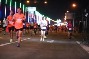 BIB: 28553
                            <button type="button" onclick="openModal(13757840)" class="btn btn-primary btn-sm float-right btn-popup" data-toggle="modal" data-target=".modal-high-quality">
                        <i class="fas fa-shopping-cart"></i> Add to Cart
                    </button>
                                            <button type="button" onclick="isThisMe(13757840, true)" class="btn btn-success btn-sm float-right btn-popup btn-isme hidden" data-toggle="tooltip" data-placement="bottom" title="นี่คือรูปของคุณใช่ไหม คลิกที่นี่เพื่อเอาเข้าอัลบั้ม">
                        <i class="fas fa-plus"></i> Add to album
                    </button>
                    <button type="button" onclick="isThisMe(13757840, false)" class="btn btn-warning btn-sm float-right btn-popup btn-isnotme hidden">
                        <i class="fas fa-ban"></i> Remove from album
                    </button>