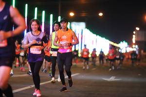 BIB: 285
                            <button type="button" onclick="openModal(13790365)" class="btn btn-primary btn-sm float-right btn-popup" data-toggle="modal" data-target=".modal-high-quality">
                        <i class="fas fa-shopping-cart"></i> Add to Cart
                    </button>
                                            <button type="button" onclick="isThisMe(13790365, true)" class="btn btn-success btn-sm float-right btn-popup btn-isme hidden" data-toggle="tooltip" data-placement="bottom" title="นี่คือรูปของคุณใช่ไหม คลิกที่นี่เพื่อเอาเข้าอัลบั้ม">
                        <i class="fas fa-plus"></i> Add to album
                    </button>
                    <button type="button" onclick="isThisMe(13790365, false)" class="btn btn-warning btn-sm float-right btn-popup btn-isnotme hidden">
                        <i class="fas fa-ban"></i> Remove from album
                    </button>