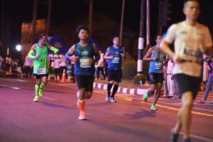 BIB: 47102, 744
                            <button type="button" onclick="openModal(15486687)" class="btn btn-primary btn-sm float-right btn-popup" data-toggle="modal" data-target=".modal-high-quality">
                        <i class="fas fa-shopping-cart"></i> Add to Cart
                    </button>
                                            <button type="button" onclick="isThisMe(15486687, true)" class="btn btn-success btn-sm float-right btn-popup btn-isme hidden" data-toggle="tooltip" data-placement="bottom" title="นี่คือรูปของคุณใช่ไหม คลิกที่นี่เพื่อเอาเข้าอัลบั้ม">
                        <i class="fas fa-plus"></i> Add to album
                    </button>
                    <button type="button" onclick="isThisMe(15486687, false)" class="btn btn-warning btn-sm float-right btn-popup btn-isnotme hidden">
                        <i class="fas fa-ban"></i> Remove from album
                    </button>