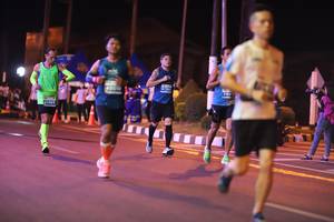 BIB: 330, 744
                            <button type="button" onclick="openModal(15486684)" class="btn btn-primary btn-sm float-right btn-popup" data-toggle="modal" data-target=".modal-high-quality">
                        <i class="fas fa-shopping-cart"></i> Add to Cart
                    </button>
                                            <button type="button" onclick="isThisMe(15486684, true)" class="btn btn-success btn-sm float-right btn-popup btn-isme hidden" data-toggle="tooltip" data-placement="bottom" title="นี่คือรูปของคุณใช่ไหม คลิกที่นี่เพื่อเอาเข้าอัลบั้ม">
                        <i class="fas fa-plus"></i> Add to album
                    </button>
                    <button type="button" onclick="isThisMe(15486684, false)" class="btn btn-warning btn-sm float-right btn-popup btn-isnotme hidden">
                        <i class="fas fa-ban"></i> Remove from album
                    </button>