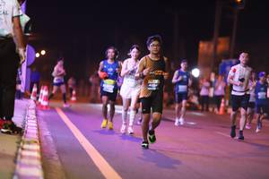 BIB: 4154
                            <button type="button" onclick="openModal(15487091)" class="btn btn-primary btn-sm float-right btn-popup" data-toggle="modal" data-target=".modal-high-quality">
                        <i class="fas fa-shopping-cart"></i> Add to Cart
                    </button>
                                            <button type="button" onclick="isThisMe(15487091, true)" class="btn btn-success btn-sm float-right btn-popup btn-isme hidden" data-toggle="tooltip" data-placement="bottom" title="นี่คือรูปของคุณใช่ไหม คลิกที่นี่เพื่อเอาเข้าอัลบั้ม">
                        <i class="fas fa-plus"></i> Add to album
                    </button>
                    <button type="button" onclick="isThisMe(15487091, false)" class="btn btn-warning btn-sm float-right btn-popup btn-isnotme hidden">
                        <i class="fas fa-ban"></i> Remove from album
                    </button>