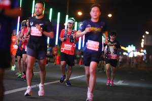 BIB: 21559, 21490, 2157
                            <button type="button" onclick="openModal(13808478)" class="btn btn-primary btn-sm float-right btn-popup" data-toggle="modal" data-target=".modal-high-quality">
                        <i class="fas fa-shopping-cart"></i> Add to Cart
                    </button>
                                            <button type="button" onclick="isThisMe(13808478, true)" class="btn btn-success btn-sm float-right btn-popup btn-isme hidden" data-toggle="tooltip" data-placement="bottom" title="นี่คือรูปของคุณใช่ไหม คลิกที่นี่เพื่อเอาเข้าอัลบั้ม">
                        <i class="fas fa-plus"></i> Add to album
                    </button>
                    <button type="button" onclick="isThisMe(13808478, false)" class="btn btn-warning btn-sm float-right btn-popup btn-isnotme hidden">
                        <i class="fas fa-ban"></i> Remove from album
                    </button>