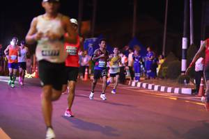 BIB: 4606, 422
                            <button type="button" onclick="openModal(15486986)" class="btn btn-primary btn-sm float-right btn-popup" data-toggle="modal" data-target=".modal-high-quality">
                        <i class="fas fa-shopping-cart"></i> Add to Cart
                    </button>
                                            <button type="button" onclick="isThisMe(15486986, true)" class="btn btn-success btn-sm float-right btn-popup btn-isme hidden" data-toggle="tooltip" data-placement="bottom" title="นี่คือรูปของคุณใช่ไหม คลิกที่นี่เพื่อเอาเข้าอัลบั้ม">
                        <i class="fas fa-plus"></i> Add to album
                    </button>
                    <button type="button" onclick="isThisMe(15486986, false)" class="btn btn-warning btn-sm float-right btn-popup btn-isnotme hidden">
                        <i class="fas fa-ban"></i> Remove from album
                    </button>