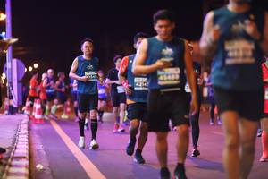 BIB: 0540, 4214
                            <button type="button" onclick="openModal(14945468)" class="btn btn-primary btn-sm float-right btn-popup" data-toggle="modal" data-target=".modal-high-quality">
                        <i class="fas fa-shopping-cart"></i> Add to Cart
                    </button>
                                            <button type="button" onclick="isThisMe(14945468, true)" class="btn btn-success btn-sm float-right btn-popup btn-isme hidden" data-toggle="tooltip" data-placement="bottom" title="นี่คือรูปของคุณใช่ไหม คลิกที่นี่เพื่อเอาเข้าอัลบั้ม">
                        <i class="fas fa-plus"></i> Add to album
                    </button>
                    <button type="button" onclick="isThisMe(14945468, false)" class="btn btn-warning btn-sm float-right btn-popup btn-isnotme hidden">
                        <i class="fas fa-ban"></i> Remove from album
                    </button>