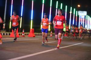 BIB: 010
                            <button type="button" onclick="openModal(13754356)" class="btn btn-primary btn-sm float-right btn-popup" data-toggle="modal" data-target=".modal-high-quality">
                        <i class="fas fa-shopping-cart"></i> Add to Cart
                    </button>
                                            <button type="button" onclick="isThisMe(13754356, true)" class="btn btn-success btn-sm float-right btn-popup btn-isme hidden" data-toggle="tooltip" data-placement="bottom" title="นี่คือรูปของคุณใช่ไหม คลิกที่นี่เพื่อเอาเข้าอัลบั้ม">
                        <i class="fas fa-plus"></i> Add to album
                    </button>
                    <button type="button" onclick="isThisMe(13754356, false)" class="btn btn-warning btn-sm float-right btn-popup btn-isnotme hidden">
                        <i class="fas fa-ban"></i> Remove from album
                    </button>