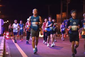 BIB: 41821, 45340
                            <button type="button" onclick="openModal(14970462)" class="btn btn-primary btn-sm float-right btn-popup" data-toggle="modal" data-target=".modal-high-quality">
                        <i class="fas fa-shopping-cart"></i> Add to Cart
                    </button>
                                            <button type="button" onclick="isThisMe(14970462, true)" class="btn btn-success btn-sm float-right btn-popup btn-isme hidden" data-toggle="tooltip" data-placement="bottom" title="นี่คือรูปของคุณใช่ไหม คลิกที่นี่เพื่อเอาเข้าอัลบั้ม">
                        <i class="fas fa-plus"></i> Add to album
                    </button>
                    <button type="button" onclick="isThisMe(14970462, false)" class="btn btn-warning btn-sm float-right btn-popup btn-isnotme hidden">
                        <i class="fas fa-ban"></i> Remove from album
                    </button>