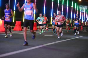 BIB: 2145
                            <button type="button" onclick="openModal(13749270)" class="btn btn-primary btn-sm float-right btn-popup" data-toggle="modal" data-target=".modal-high-quality">
                        <i class="fas fa-shopping-cart"></i> Add to Cart
                    </button>
                                            <button type="button" onclick="isThisMe(13749270, true)" class="btn btn-success btn-sm float-right btn-popup btn-isme hidden" data-toggle="tooltip" data-placement="bottom" title="นี่คือรูปของคุณใช่ไหม คลิกที่นี่เพื่อเอาเข้าอัลบั้ม">
                        <i class="fas fa-plus"></i> Add to album
                    </button>
                    <button type="button" onclick="isThisMe(13749270, false)" class="btn btn-warning btn-sm float-right btn-popup btn-isnotme hidden">
                        <i class="fas fa-ban"></i> Remove from album
                    </button>