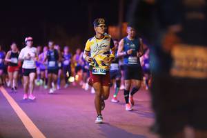 BIB: 4092, 41217
                            <button type="button" onclick="openModal(14952039)" class="btn btn-primary btn-sm float-right btn-popup" data-toggle="modal" data-target=".modal-high-quality">
                        <i class="fas fa-shopping-cart"></i> Add to Cart
                    </button>
                                            <button type="button" onclick="isThisMe(14952039, true)" class="btn btn-success btn-sm float-right btn-popup btn-isme hidden" data-toggle="tooltip" data-placement="bottom" title="นี่คือรูปของคุณใช่ไหม คลิกที่นี่เพื่อเอาเข้าอัลบั้ม">
                        <i class="fas fa-plus"></i> Add to album
                    </button>
                    <button type="button" onclick="isThisMe(14952039, false)" class="btn btn-warning btn-sm float-right btn-popup btn-isnotme hidden">
                        <i class="fas fa-ban"></i> Remove from album
                    </button>