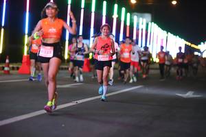 BIB: 223, 22886
                            <button type="button" onclick="openModal(13811673)" class="btn btn-primary btn-sm float-right btn-popup" data-toggle="modal" data-target=".modal-high-quality">
                        <i class="fas fa-shopping-cart"></i> Add to Cart
                    </button>
                                            <button type="button" onclick="isThisMe(13811673, true)" class="btn btn-success btn-sm float-right btn-popup btn-isme hidden" data-toggle="tooltip" data-placement="bottom" title="นี่คือรูปของคุณใช่ไหม คลิกที่นี่เพื่อเอาเข้าอัลบั้ม">
                        <i class="fas fa-plus"></i> Add to album
                    </button>
                    <button type="button" onclick="isThisMe(13811673, false)" class="btn btn-warning btn-sm float-right btn-popup btn-isnotme hidden">
                        <i class="fas fa-ban"></i> Remove from album
                    </button>