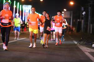 BIB: 7604, 20601, 29359, 2121
                            <button type="button" onclick="openModal(13754449)" class="btn btn-primary btn-sm float-right btn-popup" data-toggle="modal" data-target=".modal-high-quality">
                        <i class="fas fa-shopping-cart"></i> Add to Cart
                    </button>
                                            <button type="button" onclick="isThisMe(13754449, true)" class="btn btn-success btn-sm float-right btn-popup btn-isme hidden" data-toggle="tooltip" data-placement="bottom" title="นี่คือรูปของคุณใช่ไหม คลิกที่นี่เพื่อเอาเข้าอัลบั้ม">
                        <i class="fas fa-plus"></i> Add to album
                    </button>
                    <button type="button" onclick="isThisMe(13754449, false)" class="btn btn-warning btn-sm float-right btn-popup btn-isnotme hidden">
                        <i class="fas fa-ban"></i> Remove from album
                    </button>