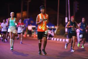 BIB: 4527, 43174
                            <button type="button" onclick="openModal(14935917)" class="btn btn-primary btn-sm float-right btn-popup" data-toggle="modal" data-target=".modal-high-quality">
                        <i class="fas fa-shopping-cart"></i> Add to Cart
                    </button>
                                            <button type="button" onclick="isThisMe(14935917, true)" class="btn btn-success btn-sm float-right btn-popup btn-isme hidden" data-toggle="tooltip" data-placement="bottom" title="นี่คือรูปของคุณใช่ไหม คลิกที่นี่เพื่อเอาเข้าอัลบั้ม">
                        <i class="fas fa-plus"></i> Add to album
                    </button>
                    <button type="button" onclick="isThisMe(14935917, false)" class="btn btn-warning btn-sm float-right btn-popup btn-isnotme hidden">
                        <i class="fas fa-ban"></i> Remove from album
                    </button>