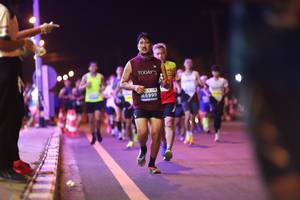 BIB: 46999
                            <button type="button" onclick="openModal(14915485)" class="btn btn-primary btn-sm float-right btn-popup" data-toggle="modal" data-target=".modal-high-quality">
                        <i class="fas fa-shopping-cart"></i> Add to Cart
                    </button>
                                            <button type="button" onclick="isThisMe(14915485, true)" class="btn btn-success btn-sm float-right btn-popup btn-isme hidden" data-toggle="tooltip" data-placement="bottom" title="นี่คือรูปของคุณใช่ไหม คลิกที่นี่เพื่อเอาเข้าอัลบั้ม">
                        <i class="fas fa-plus"></i> Add to album
                    </button>
                    <button type="button" onclick="isThisMe(14915485, false)" class="btn btn-warning btn-sm float-right btn-popup btn-isnotme hidden">
                        <i class="fas fa-ban"></i> Remove from album
                    </button>