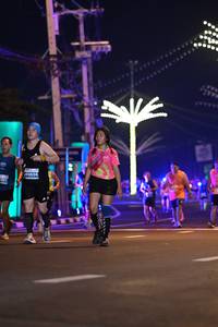 BIB: 40656
                            <button type="button" onclick="openModal(14000139)" class="btn btn-primary btn-sm float-right btn-popup" data-toggle="modal" data-target=".modal-high-quality">
                        <i class="fas fa-shopping-cart"></i> Add to Cart
                    </button>
                                            <button type="button" onclick="isThisMe(14000139, true)" class="btn btn-success btn-sm float-right btn-popup btn-isme hidden" data-toggle="tooltip" data-placement="bottom" title="นี่คือรูปของคุณใช่ไหม คลิกที่นี่เพื่อเอาเข้าอัลบั้ม">
                        <i class="fas fa-plus"></i> Add to album
                    </button>
                    <button type="button" onclick="isThisMe(14000139, false)" class="btn btn-warning btn-sm float-right btn-popup btn-isnotme hidden">
                        <i class="fas fa-ban"></i> Remove from album
                    </button>