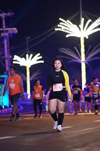 BIB: 29242
                            <button type="button" onclick="openModal(13999696)" class="btn btn-primary btn-sm float-right btn-popup" data-toggle="modal" data-target=".modal-high-quality">
                        <i class="fas fa-shopping-cart"></i> Add to Cart
                    </button>
                                            <button type="button" onclick="isThisMe(13999696, true)" class="btn btn-success btn-sm float-right btn-popup btn-isme hidden" data-toggle="tooltip" data-placement="bottom" title="นี่คือรูปของคุณใช่ไหม คลิกที่นี่เพื่อเอาเข้าอัลบั้ม">
                        <i class="fas fa-plus"></i> Add to album
                    </button>
                    <button type="button" onclick="isThisMe(13999696, false)" class="btn btn-warning btn-sm float-right btn-popup btn-isnotme hidden">
                        <i class="fas fa-ban"></i> Remove from album
                    </button>