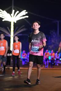 BIB: 42547
                            <button type="button" onclick="openModal(13990223)" class="btn btn-primary btn-sm float-right btn-popup" data-toggle="modal" data-target=".modal-high-quality">
                        <i class="fas fa-shopping-cart"></i> Add to Cart
                    </button>
                                            <button type="button" onclick="isThisMe(13990223, true)" class="btn btn-success btn-sm float-right btn-popup btn-isme hidden" data-toggle="tooltip" data-placement="bottom" title="นี่คือรูปของคุณใช่ไหม คลิกที่นี่เพื่อเอาเข้าอัลบั้ม">
                        <i class="fas fa-plus"></i> Add to album
                    </button>
                    <button type="button" onclick="isThisMe(13990223, false)" class="btn btn-warning btn-sm float-right btn-popup btn-isnotme hidden">
                        <i class="fas fa-ban"></i> Remove from album
                    </button>