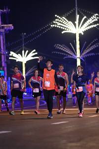 BIB: 147
                            <button type="button" onclick="openModal(13998720)" class="btn btn-primary btn-sm float-right btn-popup" data-toggle="modal" data-target=".modal-high-quality">
                        <i class="fas fa-shopping-cart"></i> Add to Cart
                    </button>
                                            <button type="button" onclick="isThisMe(13998720, true)" class="btn btn-success btn-sm float-right btn-popup btn-isme hidden" data-toggle="tooltip" data-placement="bottom" title="นี่คือรูปของคุณใช่ไหม คลิกที่นี่เพื่อเอาเข้าอัลบั้ม">
                        <i class="fas fa-plus"></i> Add to album
                    </button>
                    <button type="button" onclick="isThisMe(13998720, false)" class="btn btn-warning btn-sm float-right btn-popup btn-isnotme hidden">
                        <i class="fas fa-ban"></i> Remove from album
                    </button>