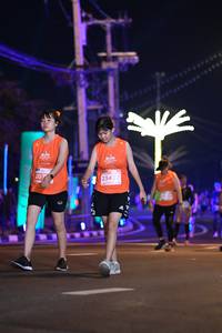 BIB: 207, 2347
                            <button type="button" onclick="openModal(14015813)" class="btn btn-primary btn-sm float-right btn-popup" data-toggle="modal" data-target=".modal-high-quality">
                        <i class="fas fa-shopping-cart"></i> Add to Cart
                    </button>
                                            <button type="button" onclick="isThisMe(14015813, true)" class="btn btn-success btn-sm float-right btn-popup btn-isme hidden" data-toggle="tooltip" data-placement="bottom" title="นี่คือรูปของคุณใช่ไหม คลิกที่นี่เพื่อเอาเข้าอัลบั้ม">
                        <i class="fas fa-plus"></i> Add to album
                    </button>
                    <button type="button" onclick="isThisMe(14015813, false)" class="btn btn-warning btn-sm float-right btn-popup btn-isnotme hidden">
                        <i class="fas fa-ban"></i> Remove from album
                    </button>