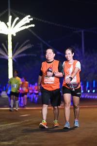 BIB: 26206
                            <button type="button" onclick="openModal(14009978)" class="btn btn-primary btn-sm float-right btn-popup" data-toggle="modal" data-target=".modal-high-quality">
                        <i class="fas fa-shopping-cart"></i> Add to Cart
                    </button>
                                            <button type="button" onclick="isThisMe(14009978, true)" class="btn btn-success btn-sm float-right btn-popup btn-isme hidden" data-toggle="tooltip" data-placement="bottom" title="นี่คือรูปของคุณใช่ไหม คลิกที่นี่เพื่อเอาเข้าอัลบั้ม">
                        <i class="fas fa-plus"></i> Add to album
                    </button>
                    <button type="button" onclick="isThisMe(14009978, false)" class="btn btn-warning btn-sm float-right btn-popup btn-isnotme hidden">
                        <i class="fas fa-ban"></i> Remove from album
                    </button>