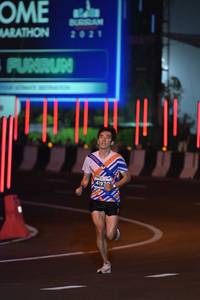 BIB: 2021, 41970
                            <button type="button" onclick="openModal(14714651)" class="btn btn-primary btn-sm float-right btn-popup" data-toggle="modal" data-target=".modal-high-quality">
                        <i class="fas fa-shopping-cart"></i> Add to Cart
                    </button>
                                            <button type="button" onclick="isThisMe(14714651, true)" class="btn btn-success btn-sm float-right btn-popup btn-isme hidden" data-toggle="tooltip" data-placement="bottom" title="นี่คือรูปของคุณใช่ไหม คลิกที่นี่เพื่อเอาเข้าอัลบั้ม">
                        <i class="fas fa-plus"></i> Add to album
                    </button>
                    <button type="button" onclick="isThisMe(14714651, false)" class="btn btn-warning btn-sm float-right btn-popup btn-isnotme hidden">
                        <i class="fas fa-ban"></i> Remove from album
                    </button>