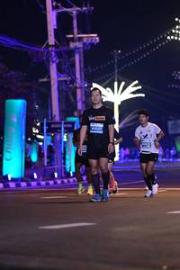 BIB: 41021
                            <button type="button" onclick="openModal(14024191)" class="btn btn-primary btn-sm float-right btn-popup" data-toggle="modal" data-target=".modal-high-quality">
                        <i class="fas fa-shopping-cart"></i> Add to Cart
                    </button>
                                            <button type="button" onclick="isThisMe(14024191, true)" class="btn btn-success btn-sm float-right btn-popup btn-isme hidden" data-toggle="tooltip" data-placement="bottom" title="นี่คือรูปของคุณใช่ไหม คลิกที่นี่เพื่อเอาเข้าอัลบั้ม">
                        <i class="fas fa-plus"></i> Add to album
                    </button>
                    <button type="button" onclick="isThisMe(14024191, false)" class="btn btn-warning btn-sm float-right btn-popup btn-isnotme hidden">
                        <i class="fas fa-ban"></i> Remove from album
                    </button>