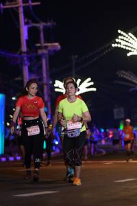 BIB: 22794, 4199
                            <button type="button" onclick="openModal(13977097)" class="btn btn-primary btn-sm float-right btn-popup" data-toggle="modal" data-target=".modal-high-quality">
                        <i class="fas fa-shopping-cart"></i> Add to Cart
                    </button>
                                            <button type="button" onclick="isThisMe(13977097, true)" class="btn btn-success btn-sm float-right btn-popup btn-isme hidden" data-toggle="tooltip" data-placement="bottom" title="นี่คือรูปของคุณใช่ไหม คลิกที่นี่เพื่อเอาเข้าอัลบั้ม">
                        <i class="fas fa-plus"></i> Add to album
                    </button>
                    <button type="button" onclick="isThisMe(13977097, false)" class="btn btn-warning btn-sm float-right btn-popup btn-isnotme hidden">
                        <i class="fas fa-ban"></i> Remove from album
                    </button>