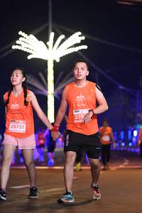 BIB: 275, 29751
                            <button type="button" onclick="openModal(13995668)" class="btn btn-primary btn-sm float-right btn-popup" data-toggle="modal" data-target=".modal-high-quality">
                        <i class="fas fa-shopping-cart"></i> Add to Cart
                    </button>
                                            <button type="button" onclick="isThisMe(13995668, true)" class="btn btn-success btn-sm float-right btn-popup btn-isme hidden" data-toggle="tooltip" data-placement="bottom" title="นี่คือรูปของคุณใช่ไหม คลิกที่นี่เพื่อเอาเข้าอัลบั้ม">
                        <i class="fas fa-plus"></i> Add to album
                    </button>
                    <button type="button" onclick="isThisMe(13995668, false)" class="btn btn-warning btn-sm float-right btn-popup btn-isnotme hidden">
                        <i class="fas fa-ban"></i> Remove from album
                    </button>