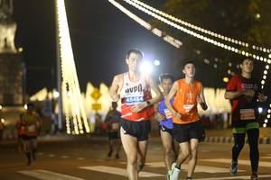 BIB: 45454, 201, 22001
                            <button type="button" onclick="openModal(15761286)" class="btn btn-primary btn-sm float-right btn-popup" data-toggle="modal" data-target=".modal-high-quality">
                        <i class="fas fa-shopping-cart"></i> Add to Cart
                    </button>
                                            <button type="button" onclick="isThisMe(15761286, true)" class="btn btn-success btn-sm float-right btn-popup btn-isme hidden" data-toggle="tooltip" data-placement="bottom" title="นี่คือรูปของคุณใช่ไหม คลิกที่นี่เพื่อเอาเข้าอัลบั้ม">
                        <i class="fas fa-plus"></i> Add to album
                    </button>
                    <button type="button" onclick="isThisMe(15761286, false)" class="btn btn-warning btn-sm float-right btn-popup btn-isnotme hidden">
                        <i class="fas fa-ban"></i> Remove from album
                    </button>