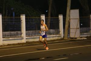 BIB: 040
                            <button type="button" onclick="openModal(15742882)" class="btn btn-primary btn-sm float-right btn-popup" data-toggle="modal" data-target=".modal-high-quality">
                        <i class="fas fa-shopping-cart"></i> Add to Cart
                    </button>
                                            <button type="button" onclick="isThisMe(15742882, true)" class="btn btn-success btn-sm float-right btn-popup btn-isme hidden" data-toggle="tooltip" data-placement="bottom" title="นี่คือรูปของคุณใช่ไหม คลิกที่นี่เพื่อเอาเข้าอัลบั้ม">
                        <i class="fas fa-plus"></i> Add to album
                    </button>
                    <button type="button" onclick="isThisMe(15742882, false)" class="btn btn-warning btn-sm float-right btn-popup btn-isnotme hidden">
                        <i class="fas fa-ban"></i> Remove from album
                    </button>