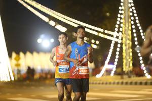 BIB: 42117, 25849
                            <button type="button" onclick="openModal(15756299)" class="btn btn-primary btn-sm float-right btn-popup" data-toggle="modal" data-target=".modal-high-quality">
                        <i class="fas fa-shopping-cart"></i> Add to Cart
                    </button>
                                            <button type="button" onclick="isThisMe(15756299, true)" class="btn btn-success btn-sm float-right btn-popup btn-isme hidden" data-toggle="tooltip" data-placement="bottom" title="นี่คือรูปของคุณใช่ไหม คลิกที่นี่เพื่อเอาเข้าอัลบั้ม">
                        <i class="fas fa-plus"></i> Add to album
                    </button>
                    <button type="button" onclick="isThisMe(15756299, false)" class="btn btn-warning btn-sm float-right btn-popup btn-isnotme hidden">
                        <i class="fas fa-ban"></i> Remove from album
                    </button>