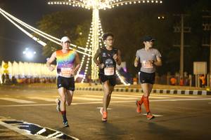 BIB: 200, 95140, 23016
                            <button type="button" onclick="openModal(15748668)" class="btn btn-primary btn-sm float-right btn-popup" data-toggle="modal" data-target=".modal-high-quality">
                        <i class="fas fa-shopping-cart"></i> Add to Cart
                    </button>
                                            <button type="button" onclick="isThisMe(15748668, true)" class="btn btn-success btn-sm float-right btn-popup btn-isme hidden" data-toggle="tooltip" data-placement="bottom" title="นี่คือรูปของคุณใช่ไหม คลิกที่นี่เพื่อเอาเข้าอัลบั้ม">
                        <i class="fas fa-plus"></i> Add to album
                    </button>
                    <button type="button" onclick="isThisMe(15748668, false)" class="btn btn-warning btn-sm float-right btn-popup btn-isnotme hidden">
                        <i class="fas fa-ban"></i> Remove from album
                    </button>