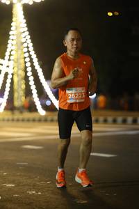 BIB: 26223
                            <button type="button" onclick="openModal(15756852)" class="btn btn-primary btn-sm float-right btn-popup" data-toggle="modal" data-target=".modal-high-quality">
                        <i class="fas fa-shopping-cart"></i> Add to Cart
                    </button>
                                            <button type="button" onclick="isThisMe(15756852, true)" class="btn btn-success btn-sm float-right btn-popup btn-isme hidden" data-toggle="tooltip" data-placement="bottom" title="นี่คือรูปของคุณใช่ไหม คลิกที่นี่เพื่อเอาเข้าอัลบั้ม">
                        <i class="fas fa-plus"></i> Add to album
                    </button>
                    <button type="button" onclick="isThisMe(15756852, false)" class="btn btn-warning btn-sm float-right btn-popup btn-isnotme hidden">
                        <i class="fas fa-ban"></i> Remove from album
                    </button>