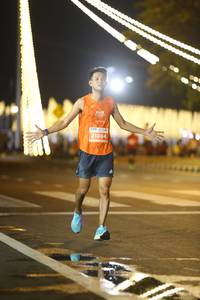 BIB: 21884
                            <button type="button" onclick="openModal(15770567)" class="btn btn-primary btn-sm float-right btn-popup" data-toggle="modal" data-target=".modal-high-quality">
                        <i class="fas fa-shopping-cart"></i> Add to Cart
                    </button>
                                            <button type="button" onclick="isThisMe(15770567, true)" class="btn btn-success btn-sm float-right btn-popup btn-isme hidden" data-toggle="tooltip" data-placement="bottom" title="นี่คือรูปของคุณใช่ไหม คลิกที่นี่เพื่อเอาเข้าอัลบั้ม">
                        <i class="fas fa-plus"></i> Add to album
                    </button>
                    <button type="button" onclick="isThisMe(15770567, false)" class="btn btn-warning btn-sm float-right btn-popup btn-isnotme hidden">
                        <i class="fas fa-ban"></i> Remove from album
                    </button>