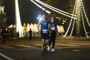 BIB: 7544, 41815
                            <button type="button" onclick="openModal(15729927)" class="btn btn-primary btn-sm float-right btn-popup" data-toggle="modal" data-target=".modal-high-quality">
                        <i class="fas fa-shopping-cart"></i> Add to Cart
                    </button>
                                            <button type="button" onclick="isThisMe(15729927, true)" class="btn btn-success btn-sm float-right btn-popup btn-isme hidden" data-toggle="tooltip" data-placement="bottom" title="นี่คือรูปของคุณใช่ไหม คลิกที่นี่เพื่อเอาเข้าอัลบั้ม">
                        <i class="fas fa-plus"></i> Add to album
                    </button>
                    <button type="button" onclick="isThisMe(15729927, false)" class="btn btn-warning btn-sm float-right btn-popup btn-isnotme hidden">
                        <i class="fas fa-ban"></i> Remove from album
                    </button>