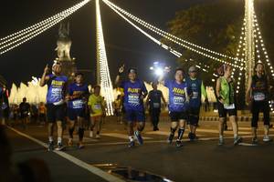 BIB: 27524, 7377, 45990
                            <button type="button" onclick="openModal(15730402)" class="btn btn-primary btn-sm float-right btn-popup" data-toggle="modal" data-target=".modal-high-quality">
                        <i class="fas fa-shopping-cart"></i> Add to Cart
                    </button>
                                            <button type="button" onclick="isThisMe(15730402, true)" class="btn btn-success btn-sm float-right btn-popup btn-isme hidden" data-toggle="tooltip" data-placement="bottom" title="นี่คือรูปของคุณใช่ไหม คลิกที่นี่เพื่อเอาเข้าอัลบั้ม">
                        <i class="fas fa-plus"></i> Add to album
                    </button>
                    <button type="button" onclick="isThisMe(15730402, false)" class="btn btn-warning btn-sm float-right btn-popup btn-isnotme hidden">
                        <i class="fas fa-ban"></i> Remove from album
                    </button>