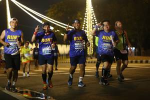 BIB: 085, 45990, 47377, 42574, 13417
                            <button type="button" onclick="openModal(15730435)" class="btn btn-primary btn-sm float-right btn-popup" data-toggle="modal" data-target=".modal-high-quality">
                        <i class="fas fa-shopping-cart"></i> Add to Cart
                    </button>
                                            <button type="button" onclick="isThisMe(15730435, true)" class="btn btn-success btn-sm float-right btn-popup btn-isme hidden" data-toggle="tooltip" data-placement="bottom" title="นี่คือรูปของคุณใช่ไหม คลิกที่นี่เพื่อเอาเข้าอัลบั้ม">
                        <i class="fas fa-plus"></i> Add to album
                    </button>
                    <button type="button" onclick="isThisMe(15730435, false)" class="btn btn-warning btn-sm float-right btn-popup btn-isnotme hidden">
                        <i class="fas fa-ban"></i> Remove from album
                    </button>
