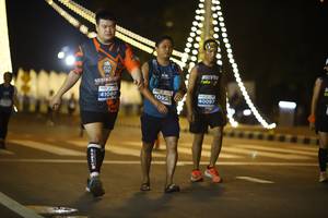 BIB: 41080, 1095, 40097
                            <button type="button" onclick="openModal(15701115)" class="btn btn-primary btn-sm float-right btn-popup" data-toggle="modal" data-target=".modal-high-quality">
                        <i class="fas fa-shopping-cart"></i> Add to Cart
                    </button>
                                            <button type="button" onclick="isThisMe(15701115, true)" class="btn btn-success btn-sm float-right btn-popup btn-isme hidden" data-toggle="tooltip" data-placement="bottom" title="นี่คือรูปของคุณใช่ไหม คลิกที่นี่เพื่อเอาเข้าอัลบั้ม">
                        <i class="fas fa-plus"></i> Add to album
                    </button>
                    <button type="button" onclick="isThisMe(15701115, false)" class="btn btn-warning btn-sm float-right btn-popup btn-isnotme hidden">
                        <i class="fas fa-ban"></i> Remove from album
                    </button>