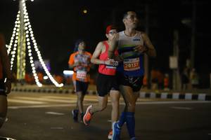 BIB: 20137
                            <button type="button" onclick="openModal(15688748)" class="btn btn-primary btn-sm float-right btn-popup" data-toggle="modal" data-target=".modal-high-quality">
                        <i class="fas fa-shopping-cart"></i> Add to Cart
                    </button>
                                            <button type="button" onclick="isThisMe(15688748, true)" class="btn btn-success btn-sm float-right btn-popup btn-isme hidden" data-toggle="tooltip" data-placement="bottom" title="นี่คือรูปของคุณใช่ไหม คลิกที่นี่เพื่อเอาเข้าอัลบั้ม">
                        <i class="fas fa-plus"></i> Add to album
                    </button>
                    <button type="button" onclick="isThisMe(15688748, false)" class="btn btn-warning btn-sm float-right btn-popup btn-isnotme hidden">
                        <i class="fas fa-ban"></i> Remove from album
                    </button>