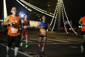 BIB: 26895, 27012
                            <button type="button" onclick="openModal(15687515)" class="btn btn-primary btn-sm float-right btn-popup" data-toggle="modal" data-target=".modal-high-quality">
                        <i class="fas fa-shopping-cart"></i> Add to Cart
                    </button>
                                            <button type="button" onclick="isThisMe(15687515, true)" class="btn btn-success btn-sm float-right btn-popup btn-isme hidden" data-toggle="tooltip" data-placement="bottom" title="นี่คือรูปของคุณใช่ไหม คลิกที่นี่เพื่อเอาเข้าอัลบั้ม">
                        <i class="fas fa-plus"></i> Add to album
                    </button>
                    <button type="button" onclick="isThisMe(15687515, false)" class="btn btn-warning btn-sm float-right btn-popup btn-isnotme hidden">
                        <i class="fas fa-ban"></i> Remove from album
                    </button>