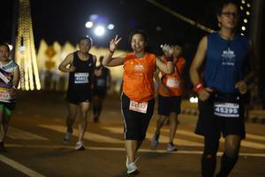 BIB: 41452, 22587, 45295, 652
                            <button type="button" onclick="openModal(15699801)" class="btn btn-primary btn-sm float-right btn-popup" data-toggle="modal" data-target=".modal-high-quality">
                        <i class="fas fa-shopping-cart"></i> Add to Cart
                    </button>
                                            <button type="button" onclick="isThisMe(15699801, true)" class="btn btn-success btn-sm float-right btn-popup btn-isme hidden" data-toggle="tooltip" data-placement="bottom" title="นี่คือรูปของคุณใช่ไหม คลิกที่นี่เพื่อเอาเข้าอัลบั้ม">
                        <i class="fas fa-plus"></i> Add to album
                    </button>
                    <button type="button" onclick="isThisMe(15699801, false)" class="btn btn-warning btn-sm float-right btn-popup btn-isnotme hidden">
                        <i class="fas fa-ban"></i> Remove from album
                    </button>