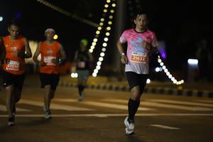 BIB: 21632, 27010
                            <button type="button" onclick="openModal(15688810)" class="btn btn-primary btn-sm float-right btn-popup" data-toggle="modal" data-target=".modal-high-quality">
                        <i class="fas fa-shopping-cart"></i> Add to Cart
                    </button>
                                            <button type="button" onclick="isThisMe(15688810, true)" class="btn btn-success btn-sm float-right btn-popup btn-isme hidden" data-toggle="tooltip" data-placement="bottom" title="นี่คือรูปของคุณใช่ไหม คลิกที่นี่เพื่อเอาเข้าอัลบั้ม">
                        <i class="fas fa-plus"></i> Add to album
                    </button>
                    <button type="button" onclick="isThisMe(15688810, false)" class="btn btn-warning btn-sm float-right btn-popup btn-isnotme hidden">
                        <i class="fas fa-ban"></i> Remove from album
                    </button>