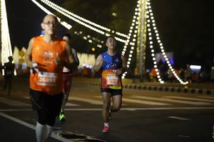 BIB: 7012, 26895
                            <button type="button" onclick="openModal(15687522)" class="btn btn-primary btn-sm float-right btn-popup" data-toggle="modal" data-target=".modal-high-quality">
                        <i class="fas fa-shopping-cart"></i> Add to Cart
                    </button>
                                            <button type="button" onclick="isThisMe(15687522, true)" class="btn btn-success btn-sm float-right btn-popup btn-isme hidden" data-toggle="tooltip" data-placement="bottom" title="นี่คือรูปของคุณใช่ไหม คลิกที่นี่เพื่อเอาเข้าอัลบั้ม">
                        <i class="fas fa-plus"></i> Add to album
                    </button>
                    <button type="button" onclick="isThisMe(15687522, false)" class="btn btn-warning btn-sm float-right btn-popup btn-isnotme hidden">
                        <i class="fas fa-ban"></i> Remove from album
                    </button>