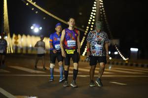 BIB: 45496, 4054, 46124
                            <button type="button" onclick="openModal(15704122)" class="btn btn-primary btn-sm float-right btn-popup" data-toggle="modal" data-target=".modal-high-quality">
                        <i class="fas fa-shopping-cart"></i> Add to Cart
                    </button>
                                            <button type="button" onclick="isThisMe(15704122, true)" class="btn btn-success btn-sm float-right btn-popup btn-isme hidden" data-toggle="tooltip" data-placement="bottom" title="นี่คือรูปของคุณใช่ไหม คลิกที่นี่เพื่อเอาเข้าอัลบั้ม">
                        <i class="fas fa-plus"></i> Add to album
                    </button>
                    <button type="button" onclick="isThisMe(15704122, false)" class="btn btn-warning btn-sm float-right btn-popup btn-isnotme hidden">
                        <i class="fas fa-ban"></i> Remove from album
                    </button>