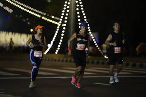 BIB: 27174, 29435
                            <button type="button" onclick="openModal(15537286)" class="btn btn-primary btn-sm float-right btn-popup" data-toggle="modal" data-target=".modal-high-quality">
                        <i class="fas fa-shopping-cart"></i> Add to Cart
                    </button>
                                            <button type="button" onclick="isThisMe(15537286, true)" class="btn btn-success btn-sm float-right btn-popup btn-isme hidden" data-toggle="tooltip" data-placement="bottom" title="นี่คือรูปของคุณใช่ไหม คลิกที่นี่เพื่อเอาเข้าอัลบั้ม">
                        <i class="fas fa-plus"></i> Add to album
                    </button>
                    <button type="button" onclick="isThisMe(15537286, false)" class="btn btn-warning btn-sm float-right btn-popup btn-isnotme hidden">
                        <i class="fas fa-ban"></i> Remove from album
                    </button>