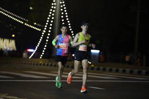 BIB: 26030, 22073
                            <button type="button" onclick="openModal(15545256)" class="btn btn-primary btn-sm float-right btn-popup" data-toggle="modal" data-target=".modal-high-quality">
                        <i class="fas fa-shopping-cart"></i> Add to Cart
                    </button>
                                            <button type="button" onclick="isThisMe(15545256, true)" class="btn btn-success btn-sm float-right btn-popup btn-isme hidden" data-toggle="tooltip" data-placement="bottom" title="นี่คือรูปของคุณใช่ไหม คลิกที่นี่เพื่อเอาเข้าอัลบั้ม">
                        <i class="fas fa-plus"></i> Add to album
                    </button>
                    <button type="button" onclick="isThisMe(15545256, false)" class="btn btn-warning btn-sm float-right btn-popup btn-isnotme hidden">
                        <i class="fas fa-ban"></i> Remove from album
                    </button>