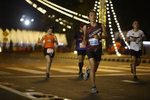 BIB: 42012
                            <button type="button" onclick="openModal(15536844)" class="btn btn-primary btn-sm float-right btn-popup" data-toggle="modal" data-target=".modal-high-quality">
                        <i class="fas fa-shopping-cart"></i> Add to Cart
                    </button>
                                            <button type="button" onclick="isThisMe(15536844, true)" class="btn btn-success btn-sm float-right btn-popup btn-isme hidden" data-toggle="tooltip" data-placement="bottom" title="นี่คือรูปของคุณใช่ไหม คลิกที่นี่เพื่อเอาเข้าอัลบั้ม">
                        <i class="fas fa-plus"></i> Add to album
                    </button>
                    <button type="button" onclick="isThisMe(15536844, false)" class="btn btn-warning btn-sm float-right btn-popup btn-isnotme hidden">
                        <i class="fas fa-ban"></i> Remove from album
                    </button>