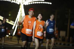 BIB: 25372, 28090
                            <button type="button" onclick="openModal(15499628)" class="btn btn-primary btn-sm float-right btn-popup" data-toggle="modal" data-target=".modal-high-quality">
                        <i class="fas fa-shopping-cart"></i> Add to Cart
                    </button>
                                            <button type="button" onclick="isThisMe(15499628, true)" class="btn btn-success btn-sm float-right btn-popup btn-isme hidden" data-toggle="tooltip" data-placement="bottom" title="นี่คือรูปของคุณใช่ไหม คลิกที่นี่เพื่อเอาเข้าอัลบั้ม">
                        <i class="fas fa-plus"></i> Add to album
                    </button>
                    <button type="button" onclick="isThisMe(15499628, false)" class="btn btn-warning btn-sm float-right btn-popup btn-isnotme hidden">
                        <i class="fas fa-ban"></i> Remove from album
                    </button>