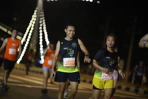BIB: 00000, 000, 20210, 29710
                            <button type="button" onclick="openModal(15502880)" class="btn btn-primary btn-sm float-right btn-popup" data-toggle="modal" data-target=".modal-high-quality">
                        <i class="fas fa-shopping-cart"></i> Add to Cart
                    </button>
                                            <button type="button" onclick="isThisMe(15502880, true)" class="btn btn-success btn-sm float-right btn-popup btn-isme hidden" data-toggle="tooltip" data-placement="bottom" title="นี่คือรูปของคุณใช่ไหม คลิกที่นี่เพื่อเอาเข้าอัลบั้ม">
                        <i class="fas fa-plus"></i> Add to album
                    </button>
                    <button type="button" onclick="isThisMe(15502880, false)" class="btn btn-warning btn-sm float-right btn-popup btn-isnotme hidden">
                        <i class="fas fa-ban"></i> Remove from album
                    </button>