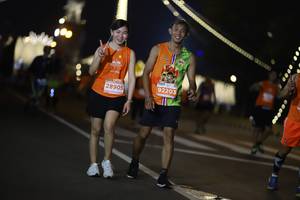 BIB: 92203, 28905
                            <button type="button" onclick="openModal(15500145)" class="btn btn-primary btn-sm float-right btn-popup" data-toggle="modal" data-target=".modal-high-quality">
                        <i class="fas fa-shopping-cart"></i> Add to Cart
                    </button>
                                            <button type="button" onclick="isThisMe(15500145, true)" class="btn btn-success btn-sm float-right btn-popup btn-isme hidden" data-toggle="tooltip" data-placement="bottom" title="นี่คือรูปของคุณใช่ไหม คลิกที่นี่เพื่อเอาเข้าอัลบั้ม">
                        <i class="fas fa-plus"></i> Add to album
                    </button>
                    <button type="button" onclick="isThisMe(15500145, false)" class="btn btn-warning btn-sm float-right btn-popup btn-isnotme hidden">
                        <i class="fas fa-ban"></i> Remove from album
                    </button>